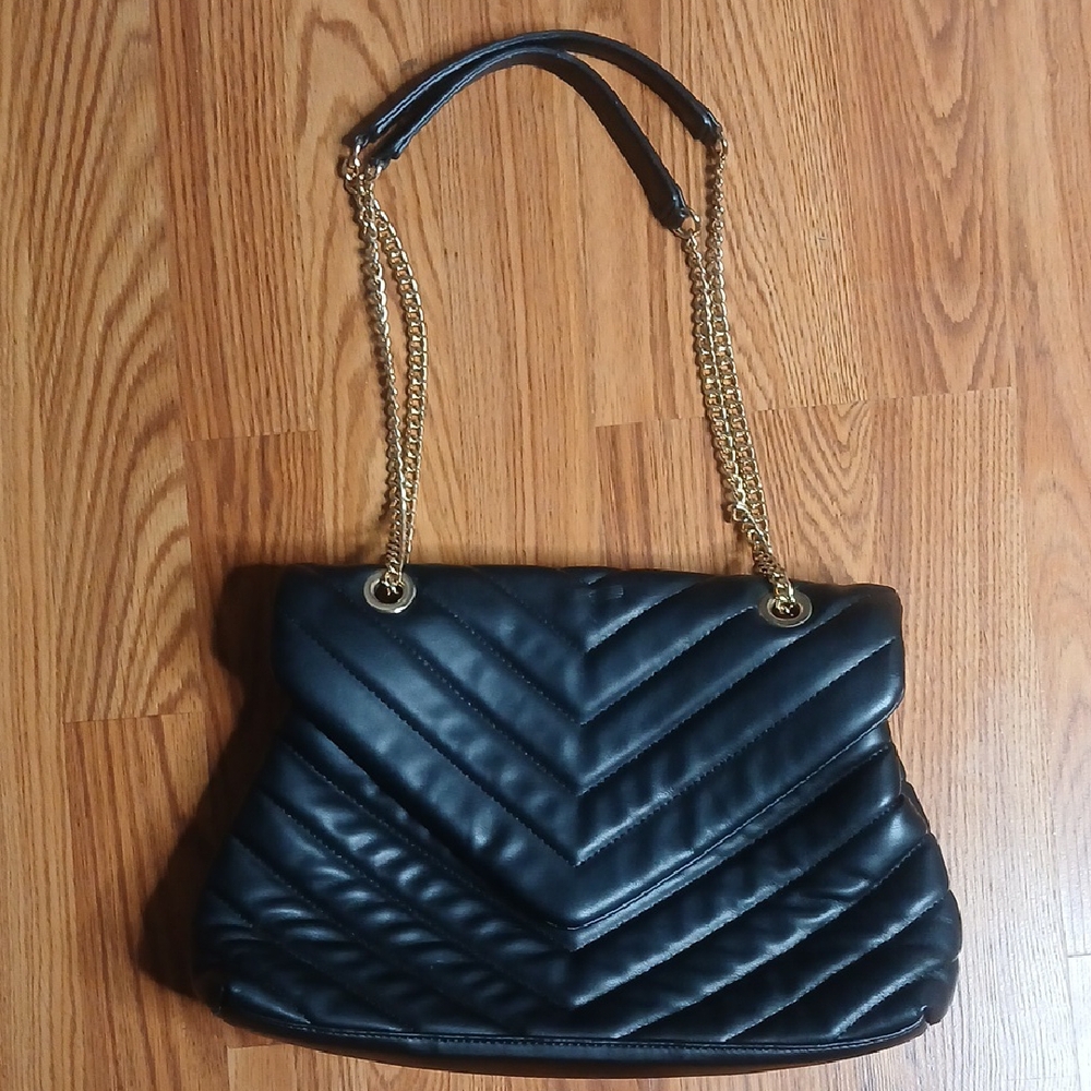Black Quilted Chevron Shoulder Bag Gold Chain Strap Crossbody Evening Handbag
